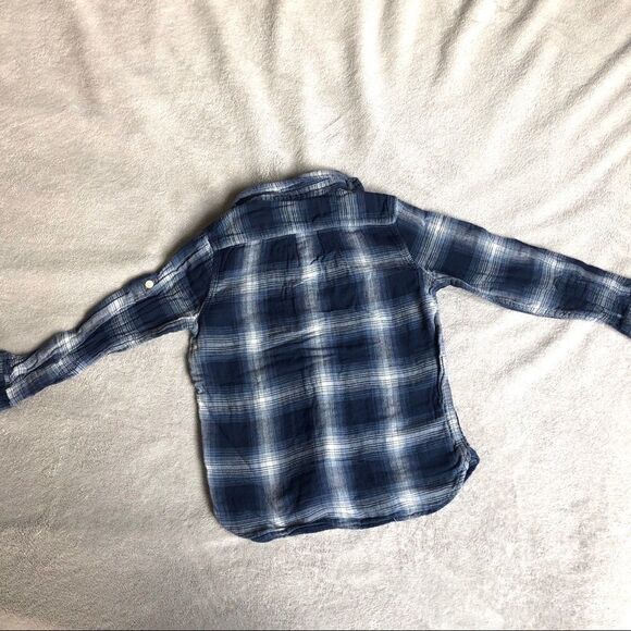 NWOT Gap Kids Blue Plaid Long sleeve button down shirt - Picture 2 of 4